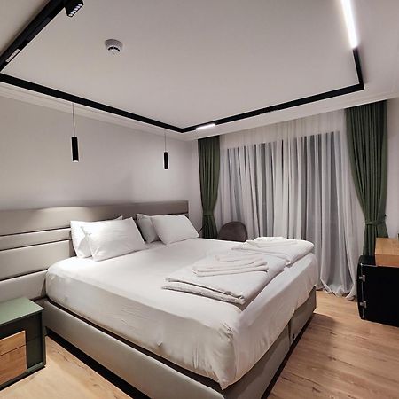 Amd Premium Rooms Будва Екстер'єр фото